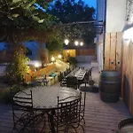 Grande Maison Vigneronne, Proche De La Salles-dʼAude