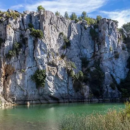 Vaste Demeure Avec Piscine, A 14 Km De La Mer. Salles-dʼAude